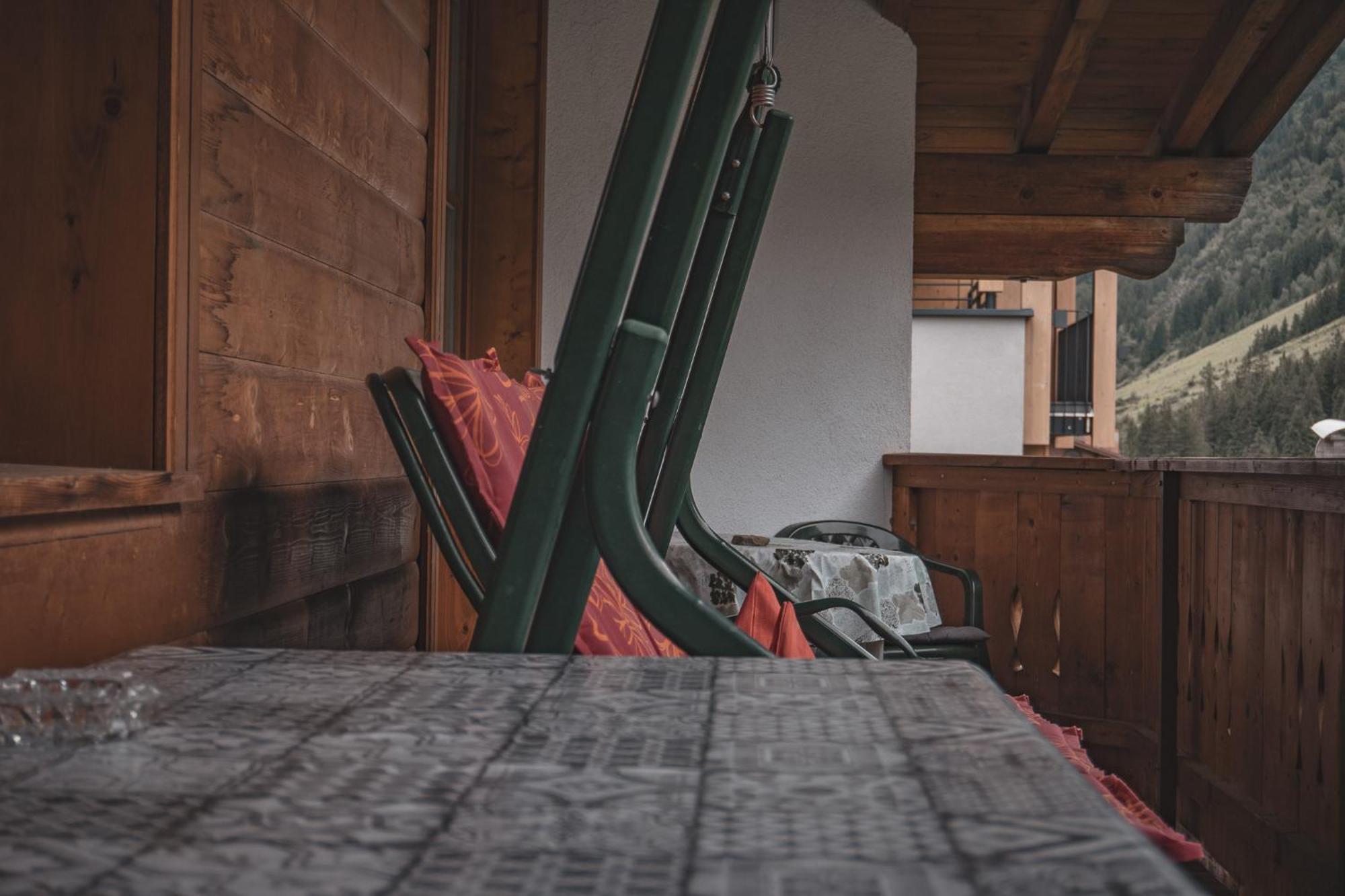 Ferienwohnung Haus Bergwind St. Leonhard im Pitztal Exterior foto