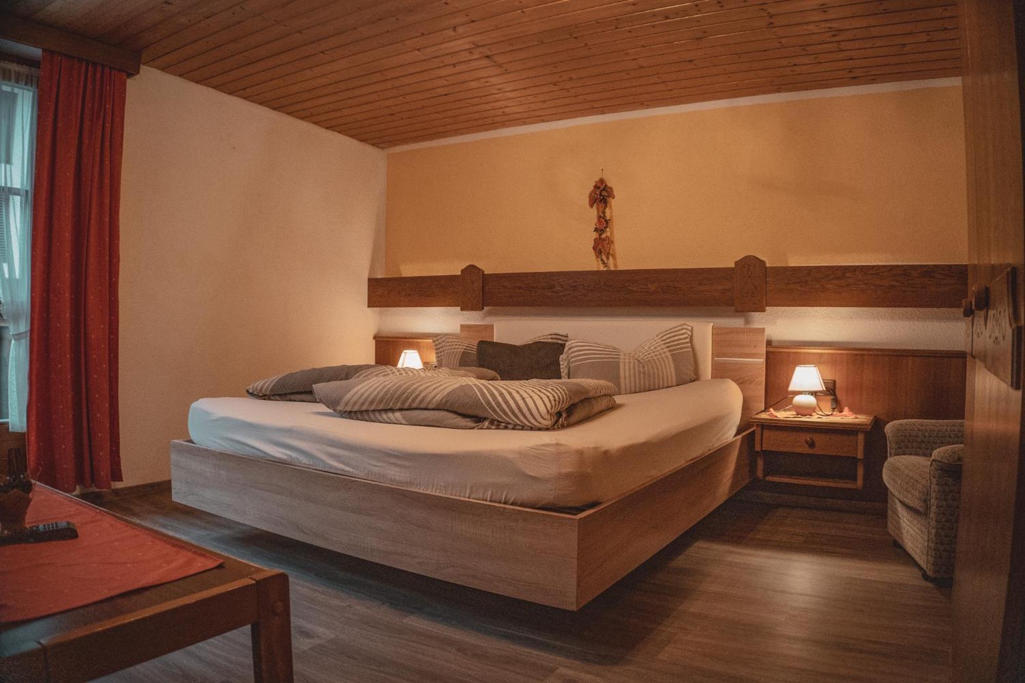 Ferienwohnung Haus Bergwind St. Leonhard im Pitztal Exterior foto