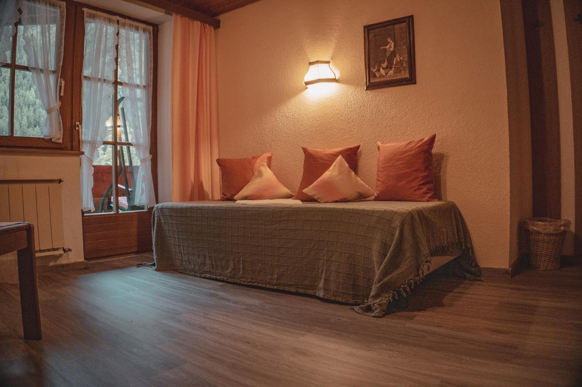 Ferienwohnung Haus Bergwind St. Leonhard im Pitztal Exterior foto