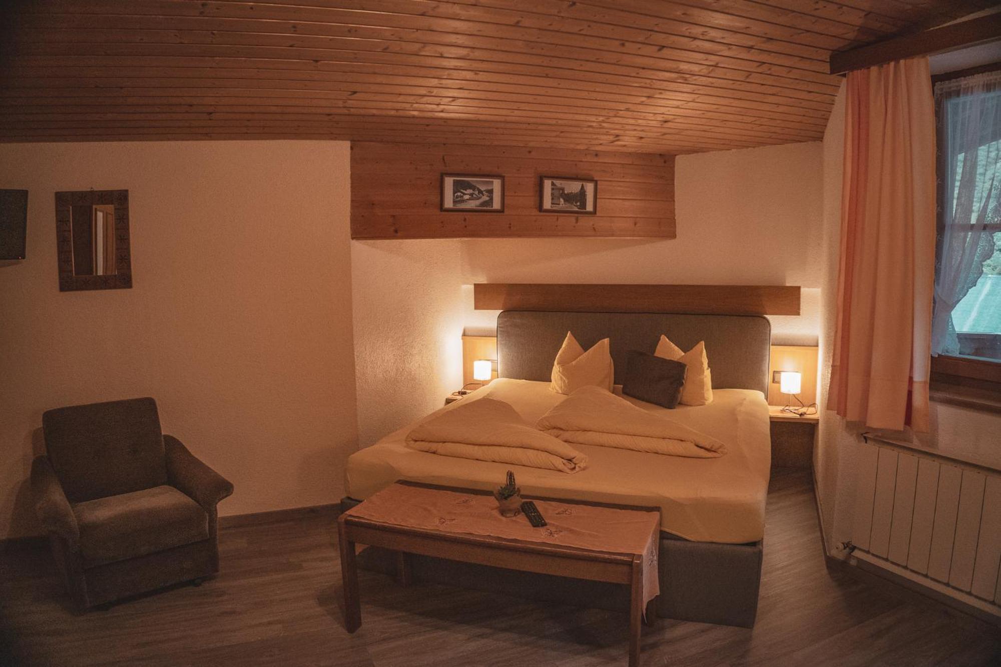 Ferienwohnung Haus Bergwind St. Leonhard im Pitztal Exterior foto